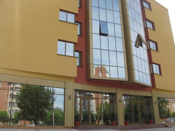 Hotel Flormang Krajowa Zewnętrze zdjęcie